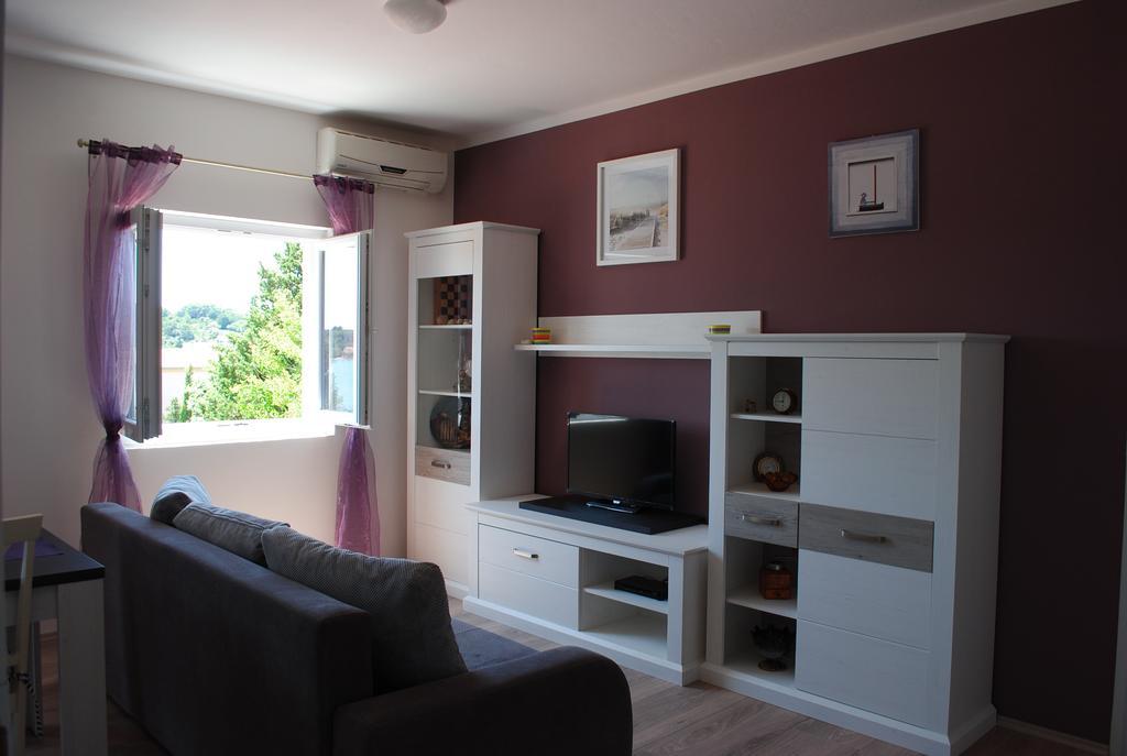 Ante Carov Apartment Verunić 외부 사진