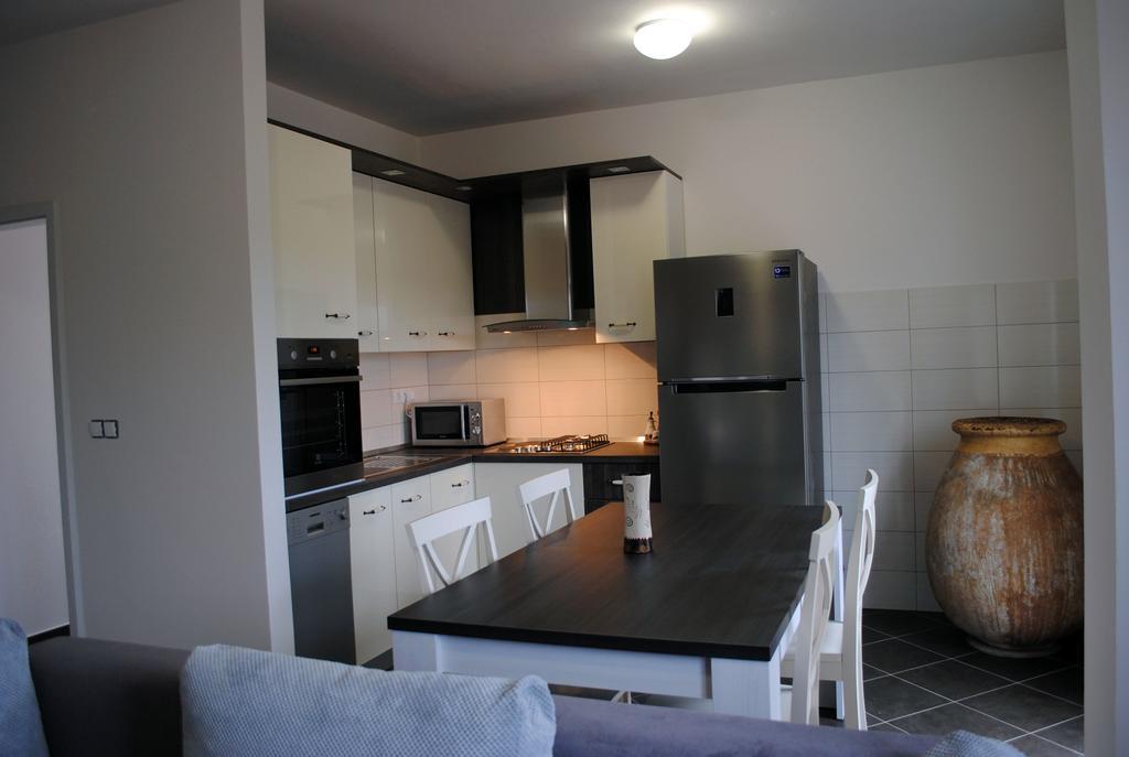 Ante Carov Apartment Verunić 외부 사진